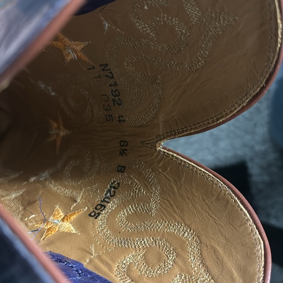 Lucheses Cowboy Boots - Picture 6 of 7